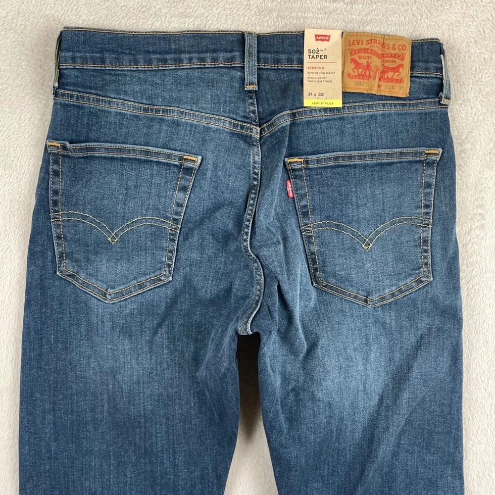 New Levis 502 Jeans Men 31x30 Regular Fit Blue Dark Wash Flex Stretch NWT